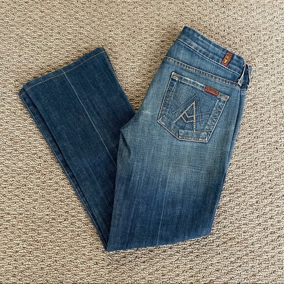 7FAM Blingy “A Pocket” Bootleg Jeans-Short Size 26 - Picture 2 of 12